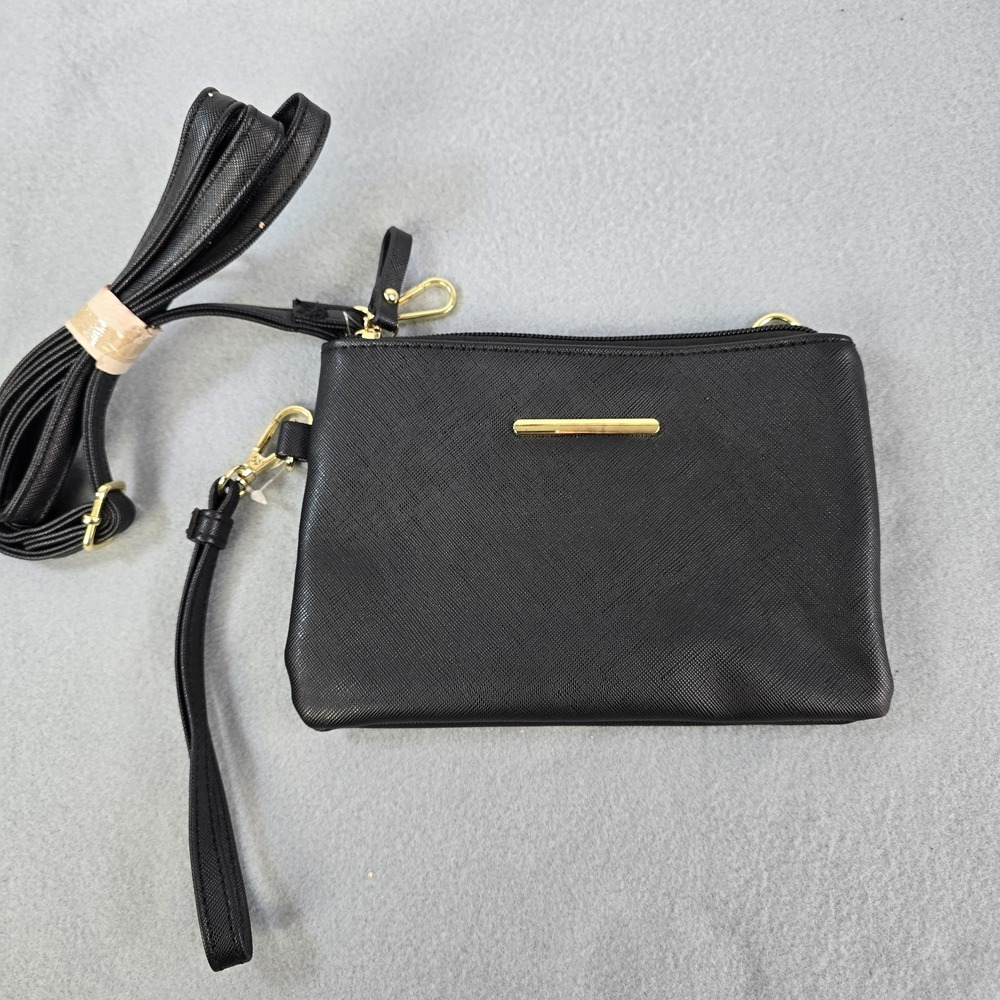 Womens One Size Detachable Crossbody Bag Black Zipper Inner Pockets Wristlet